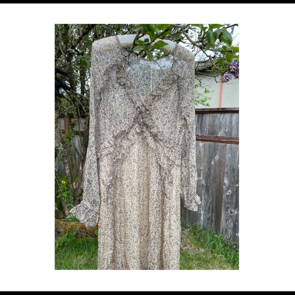 Doen Saffron Dress - Picture 4 of 5